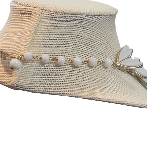 Vintage Gold-Tone White Lucite Tulip Petal Leaf Necklace Adjustable Elegant 1940 - Picture 5 of 7